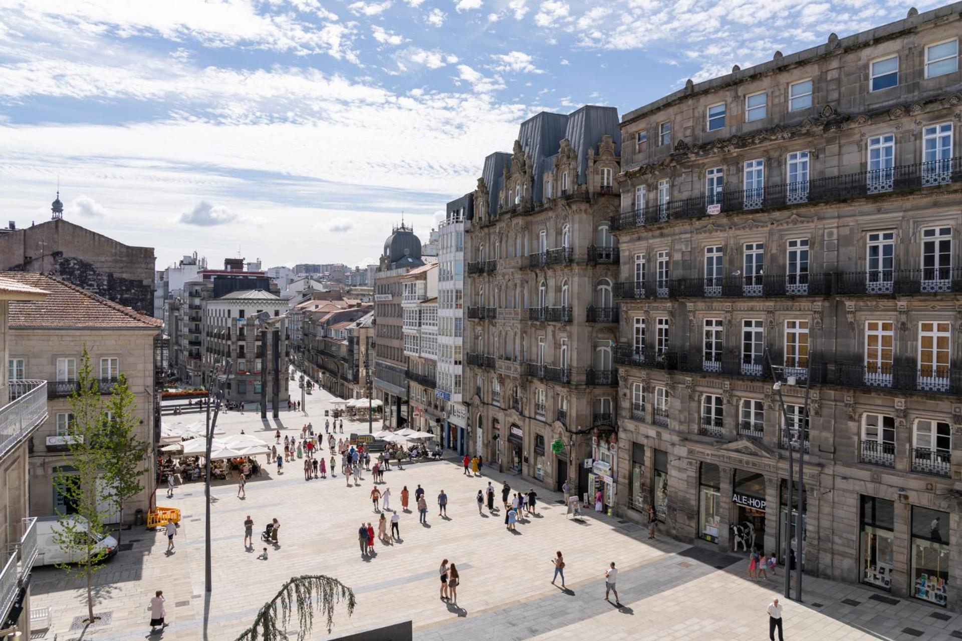 Hotel Alda Puerta Del Sol ヴィーゴ エクステリア 写真